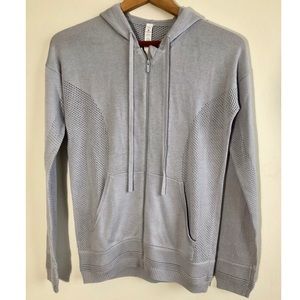 Lululemon Size 4 Lilac Purple Zip Up Hooded Jacket